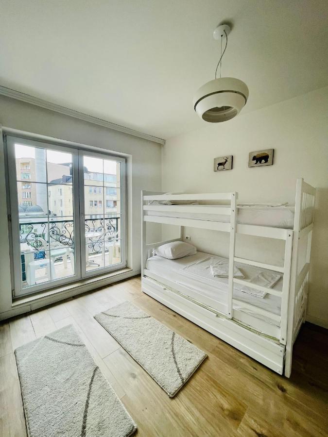 4 Llullat - City Center Apartment พริสตีนา ภายนอก รูปภาพ